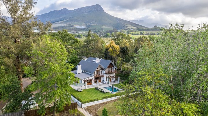 Simonzicht Guest House