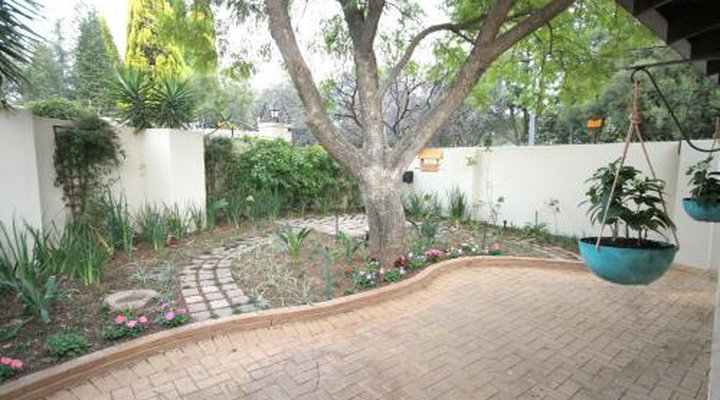 Wilde Cottage on Elder