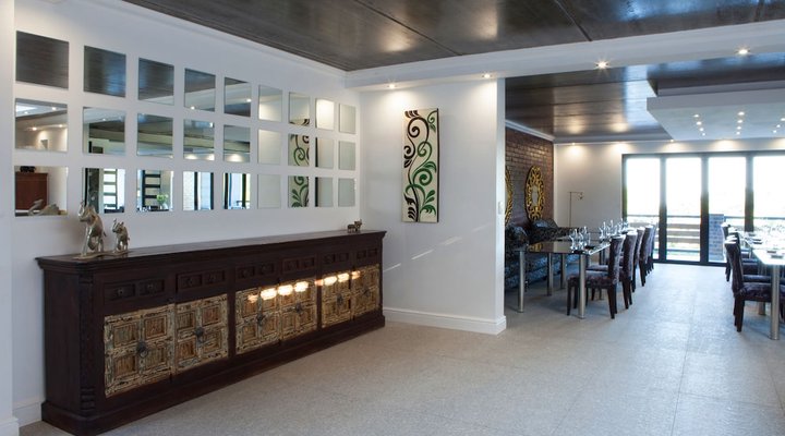 Purple Rayn Boutique Guest House