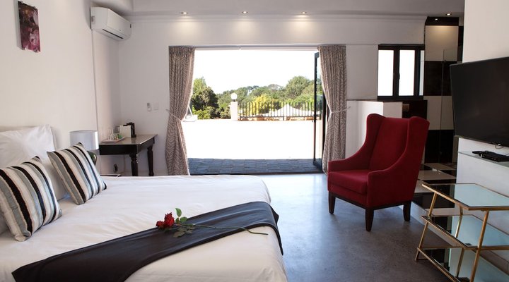 Purple Rayn Boutique Guest House