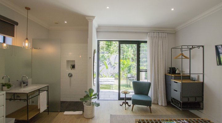 Twice Central Guesthouse