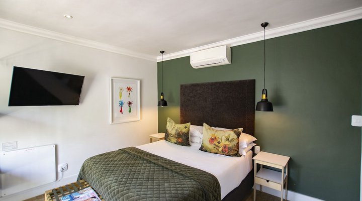 Twice Central Guesthouse