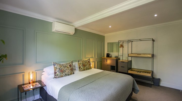 Twice Central Guesthouse