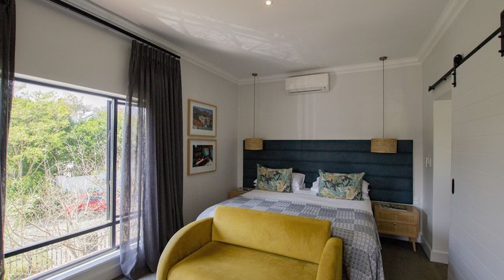 Twice Central Guesthouse
