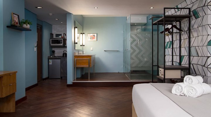 WINK Eaton Square