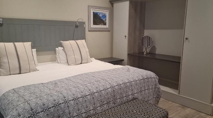 Du Kloof Lodge