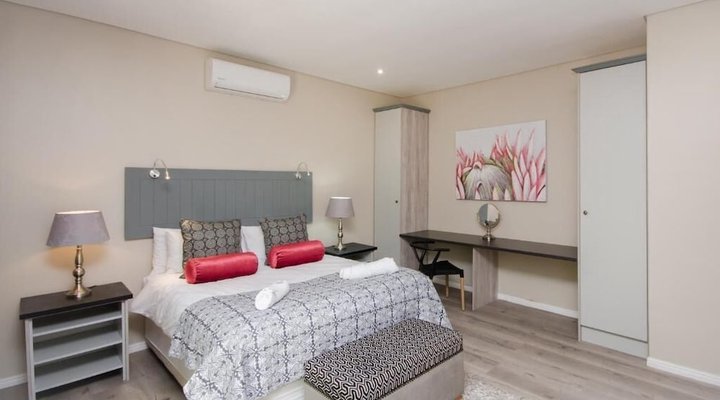 Du Kloof Lodge
