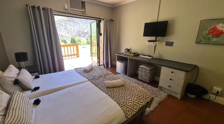 Du Kloof Lodge