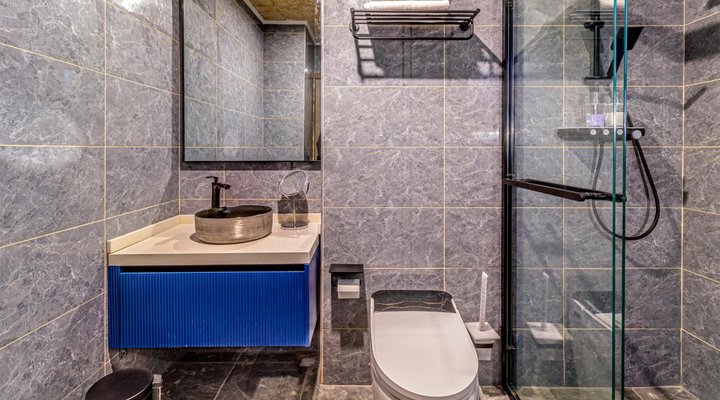 Kravit Premier Suites