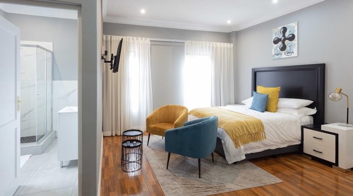 Adinkra Boutique Hotel