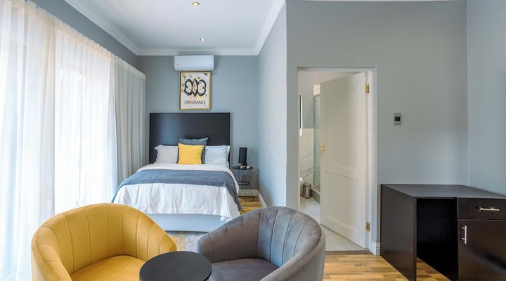 Adinkra Boutique Hotel