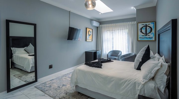 Adinkra Boutique Hotel