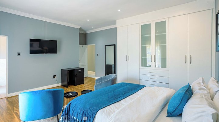 Adinkra Boutique Hotel