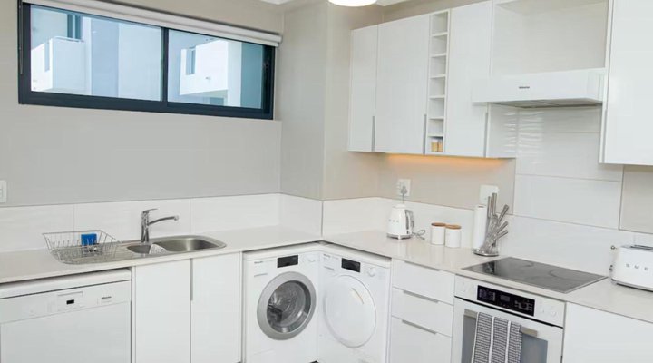 The Regency Apartment Hotel Menlyn