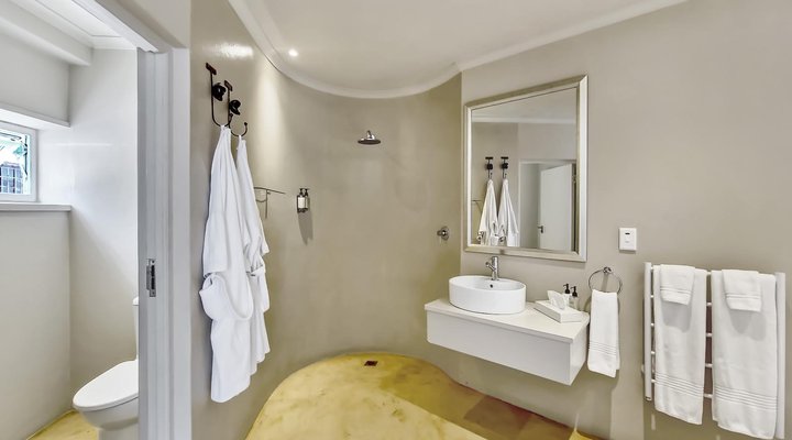 Rouge on Rose Boutique Hotel