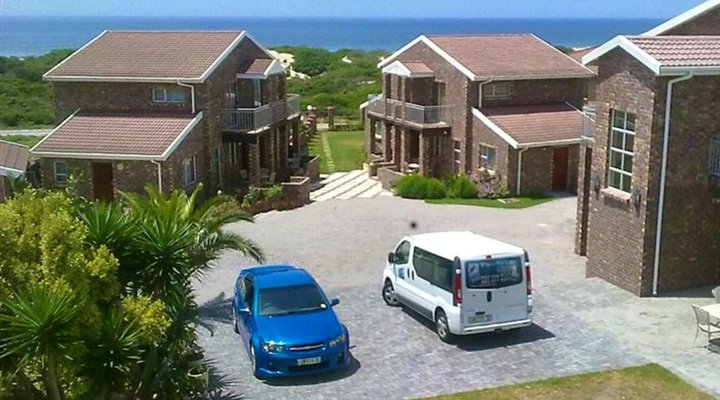 Whales Way Lodge