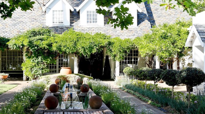 Barney Barnato B&B