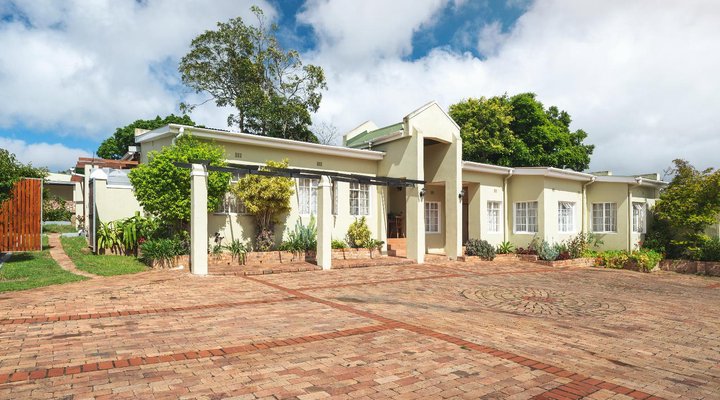 Oak Lodge Guesthouse