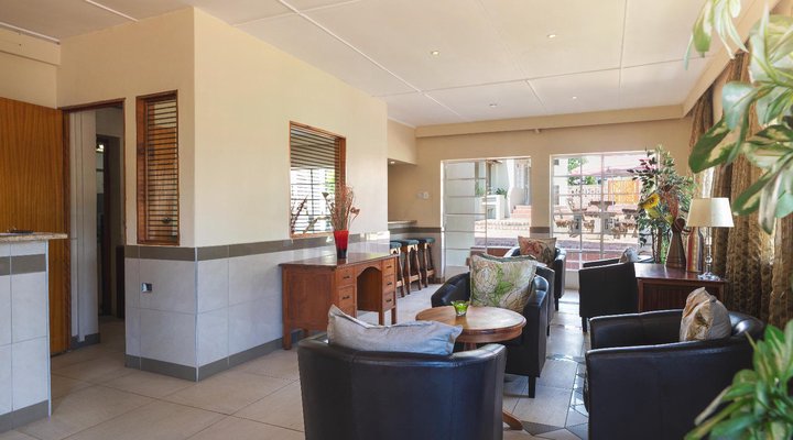 Oak Lodge Guesthouse