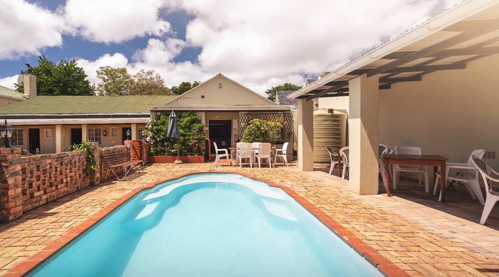 Oak Lodge Guesthouse