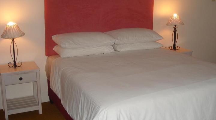 Three Arches Guest House