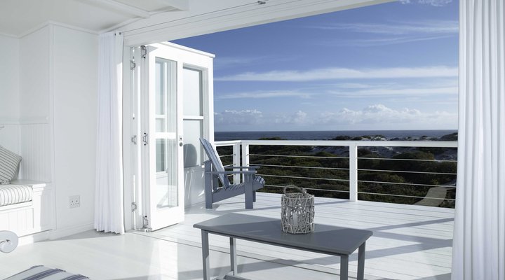 The White House Beach Villa