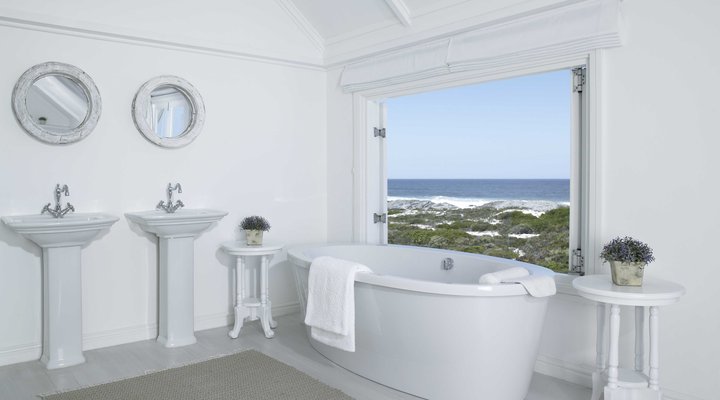 The White House Beach Villa