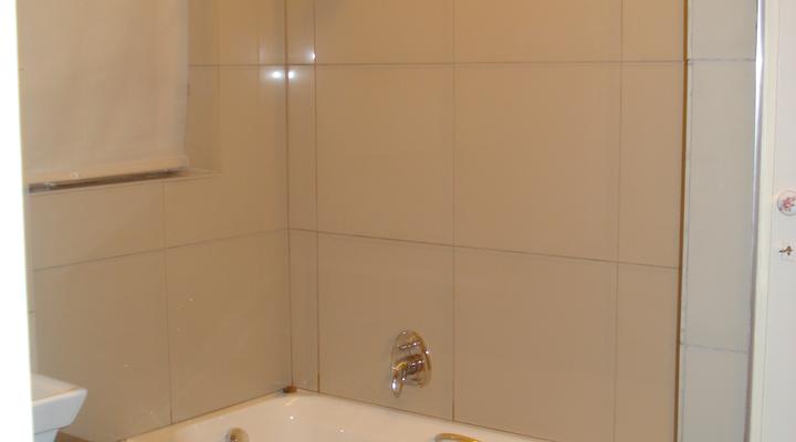 Macedon Suites @ Tyrwhitt Avenue