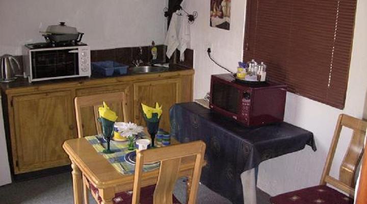 Helena's Guest House