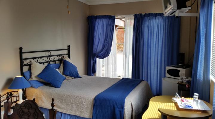 Molopo View Bed and Breakfast