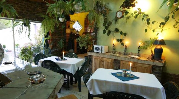 Onze Rust Guest House and Caravan Park