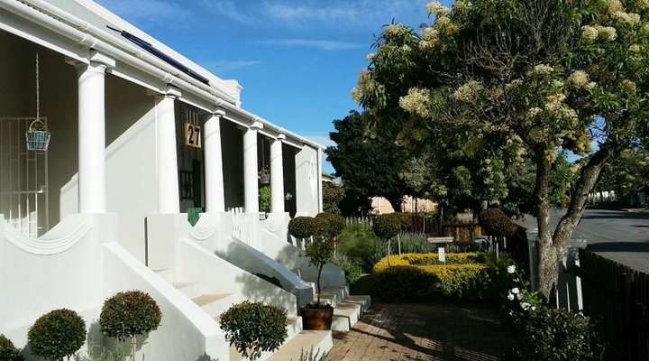 Nostalgia Self-catering Guest House