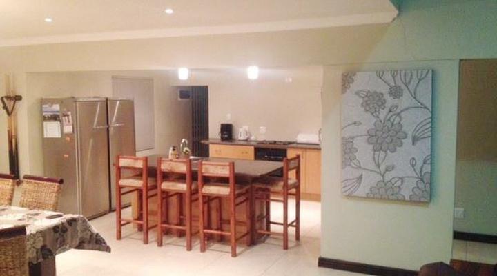 16 Chinaberry Holiday Home