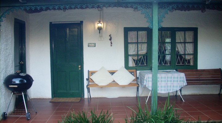 Back o' the Moon Cottage