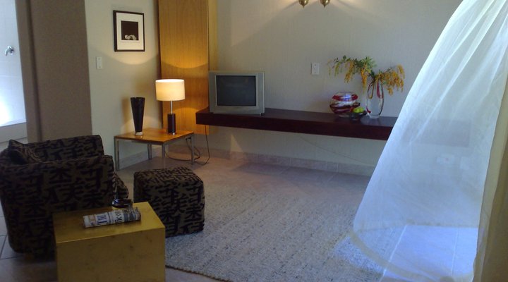 Intaka Lodge