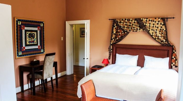 Somerset Villa Guesthouse