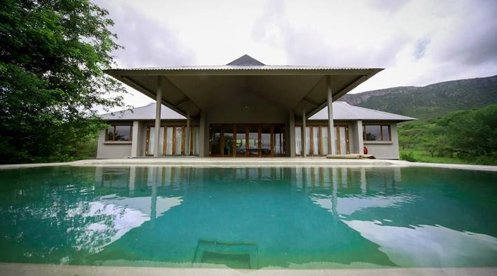 Royal Jozini Bushwillow Lodge