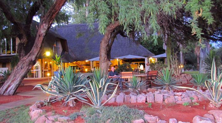 Bitterwasser Lodge and Flying Centre