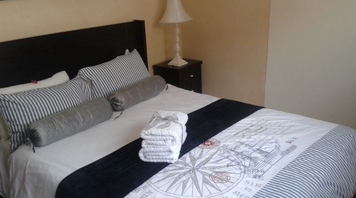 Glencairn Beach House