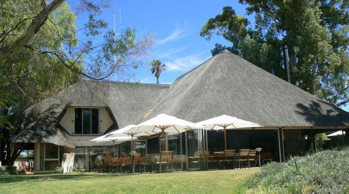 Bitterwasser Lodge and Flying Centre