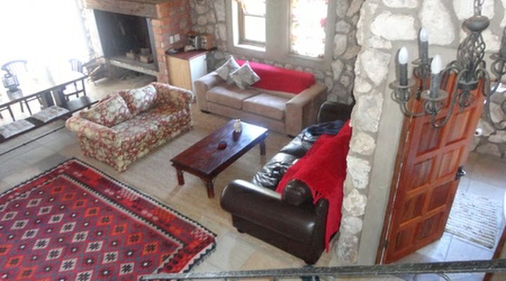 Riverside Hide-a-Way