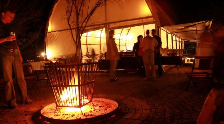 Tussen-I-Bome Oxwagon Resort