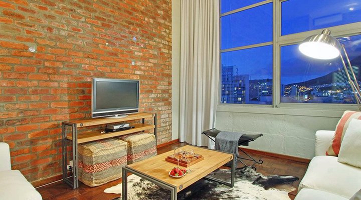 Afribode Mountain View Loft 