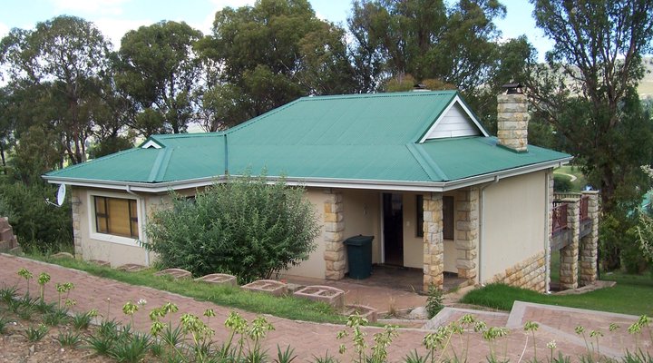Bluegum Villa, Clarens Golf Estate