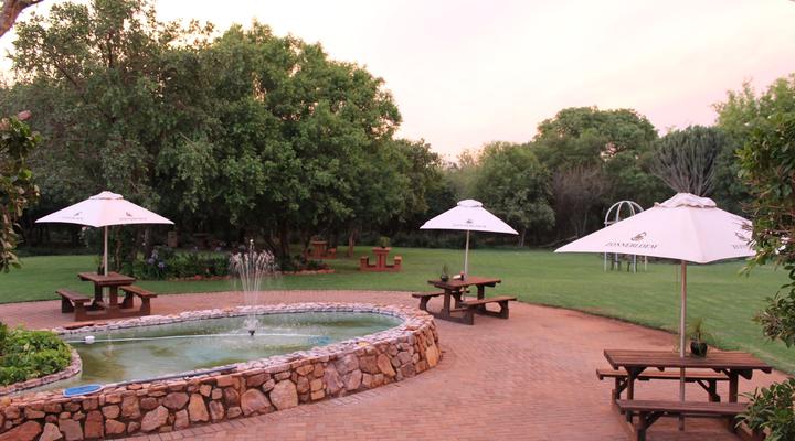 Le Bougainville Guest House