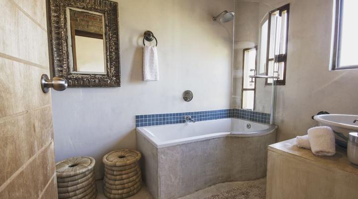 A Hilltop Country Retreat