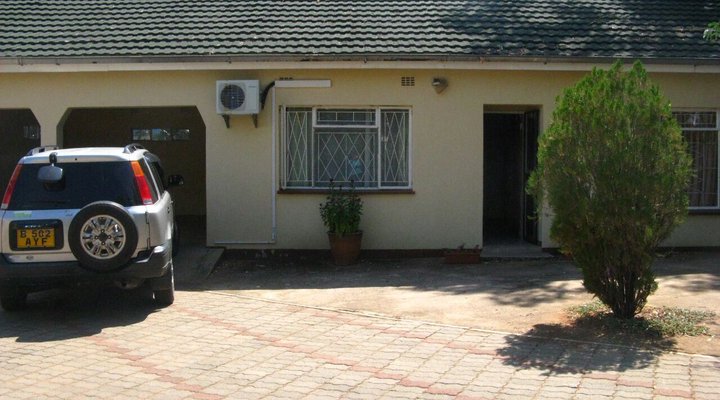 Tlokweng Holiday Home