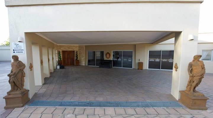 Kings & Queens Boutique Hotel