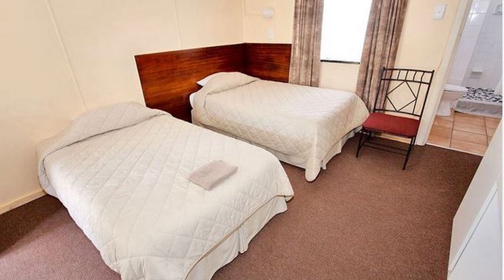 Hunter's Retreat Hotel