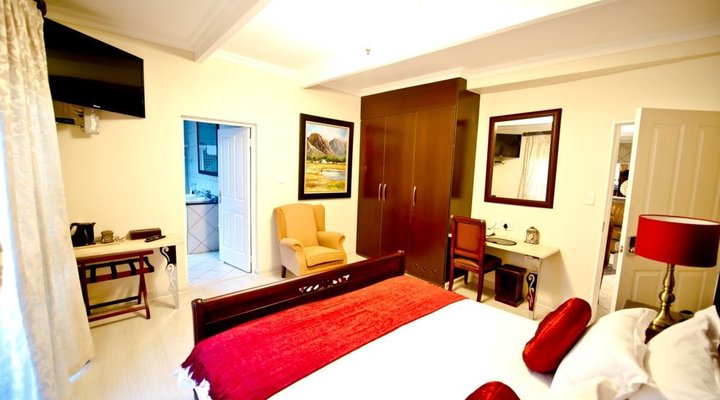 Kings & Queens Boutique Hotel